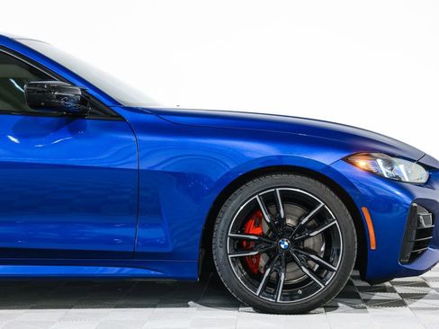 Used 2026 BMW M440i Coupe w/ Premium Package RWD image 3