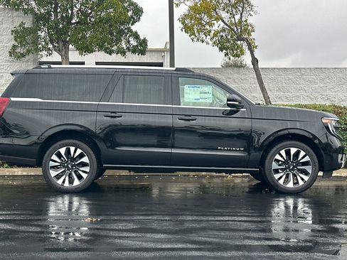 New 2025 Ford Expedition Max Platinum w/ Platinum Ultimate Package image 3