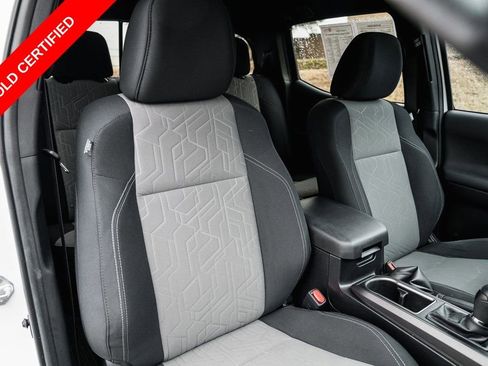 Certified 2023 Toyota Tacoma TRD Sport w/ Technology Package AWD/4WD image 29