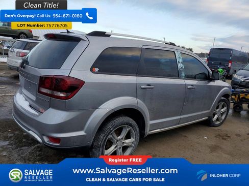 Used 2017 Dodge Journey Crossroad AWD/4WD image 4