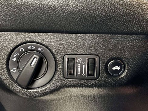 Used 2019 Dodge Challenger SRT Hellcat Redeye RWD image 30