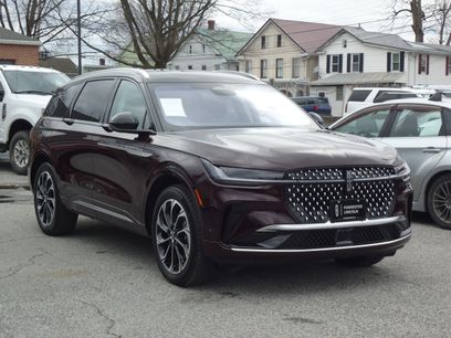 Used 2024 Lincoln Nautilus Reserve