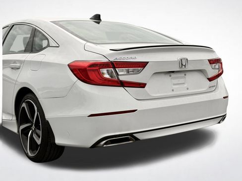 Used 2022 Honda Accord Sport image 3