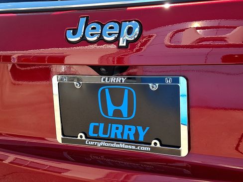 Used 2025 Jeep Compass Limited AWD/4WD image 29
