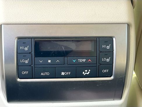 Used 2022 Lexus GX 460 Premium w/ Premium Package AWD/4WD image 28