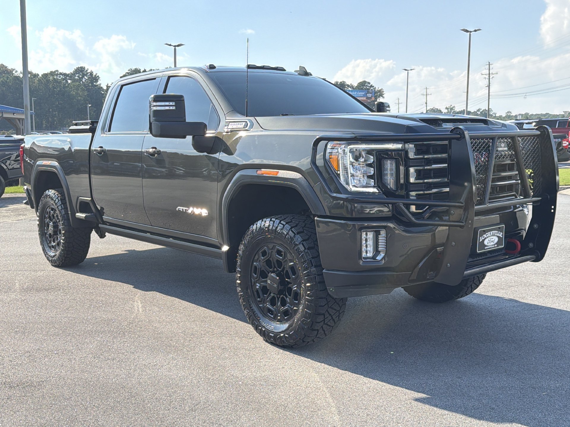 Used 2022 GMC Sierra 2500 AT4 w/ AT4 Premium Plus Package AWD/4WD image 37