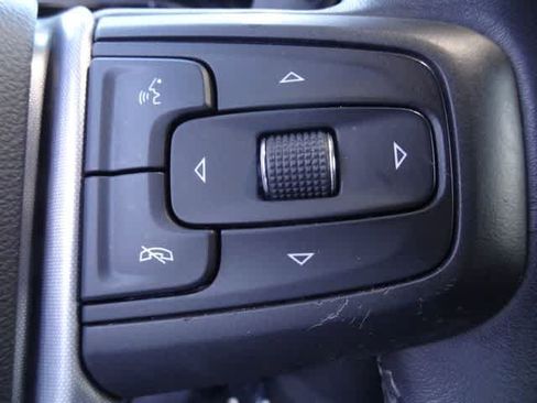 Used 2022 GMC Sierra 1500 Elevation AWD/4WD image 17