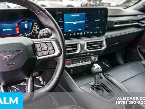 Used 2025 Ford Mustang Premium RWD image 32