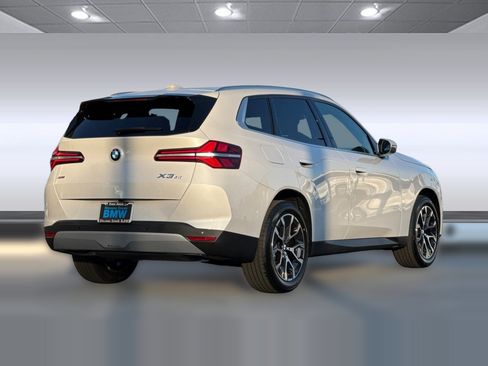 Used 2026 BMW X3 xDrive30i w/ Premium Package AWD/4WD image 8