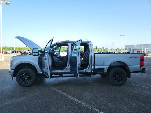 Used 2023 Ford F350 XL w/ STX Appearance Package AWD/4WD image 14