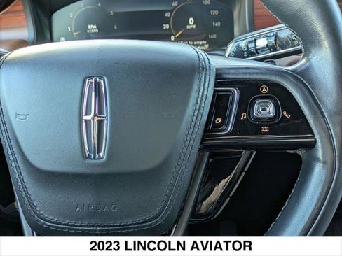 Used 2023 Lincoln Aviator Reserve w/ Equipment Group 201A image 15