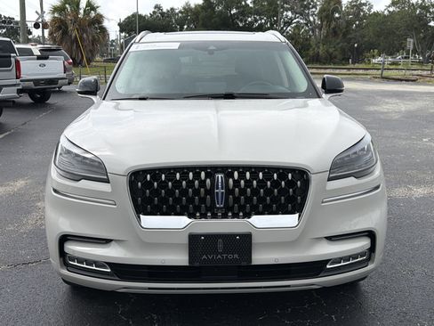 Certified 2021 Lincoln Aviator Grand Touring AWD/4WD image 9