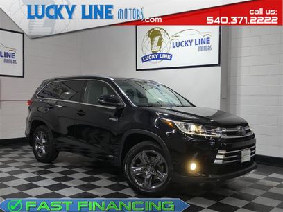 Used 2017 Toyota Highlander Limited Platinum