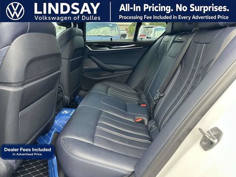 Used 2020 BMW M550i xDrive w/ Executive Package AWD/4WD image 14