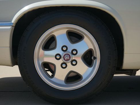 Used 1995 Jaguar XJS 4.0 Convertible RWD image 40
