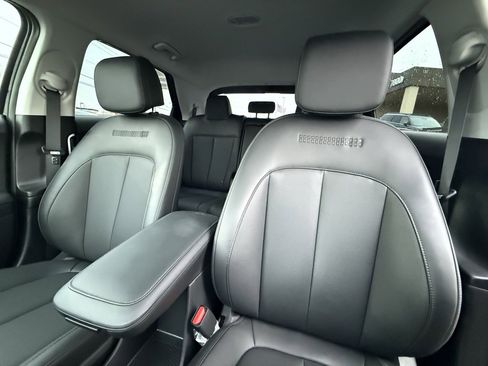 Certified 2025 Hyundai Ioniq 5 SEL image 13