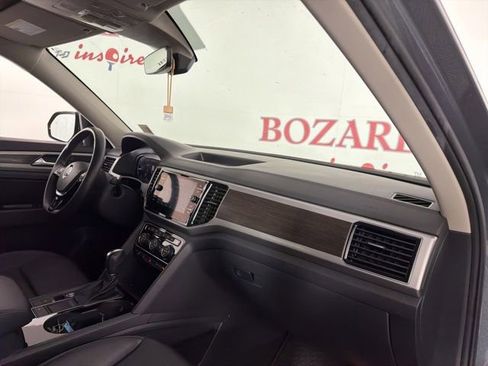 Used 2019 Volkswagen Atlas SEL FWD image 17