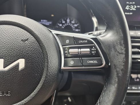 Used 2023 Kia Seltos EX AWD/4WD image 20