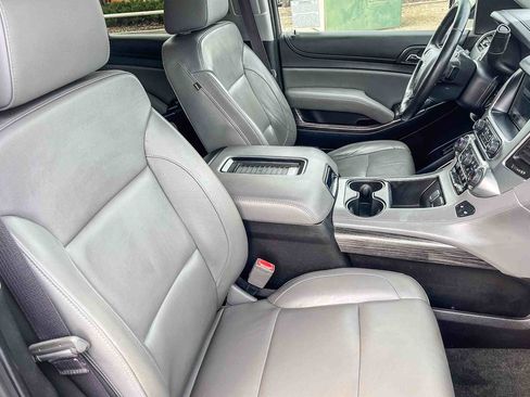 Used 2017 Chevrolet Tahoe LT w/ Luxury Package image 15