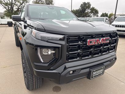 New 2026 GMC Canyon Elevation w/ Convenience Package