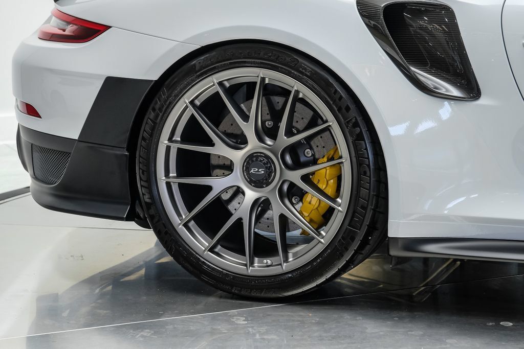 Used 2018 Porsche 911 GT2 RS RWD image 56