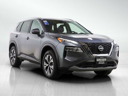 Used 2023 Nissan Rogue SV w/ SV Premium B Package image 7