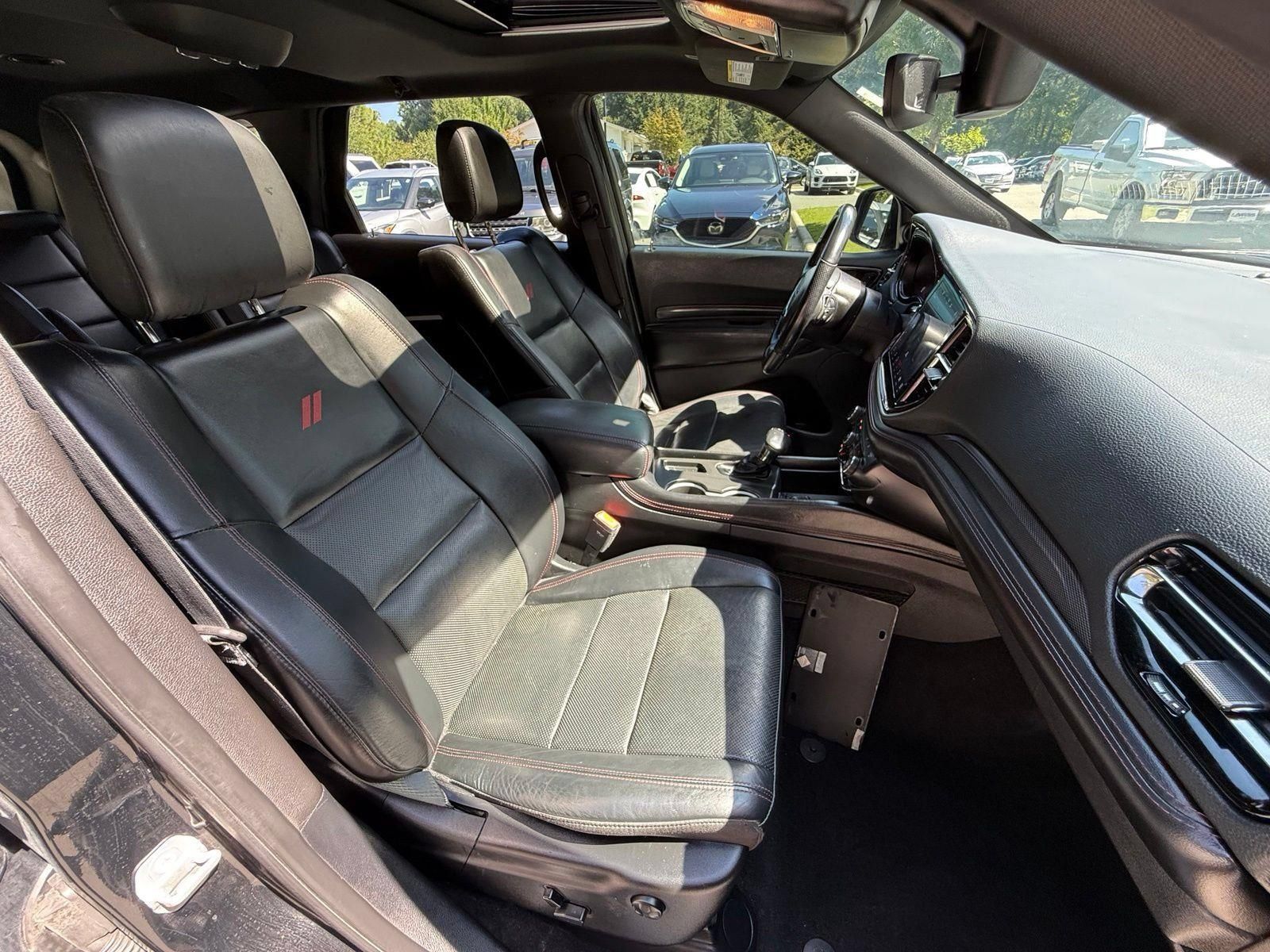 Used 2021 Dodge Durango R/T w/ Blacktop Package AWD/4WD image 24