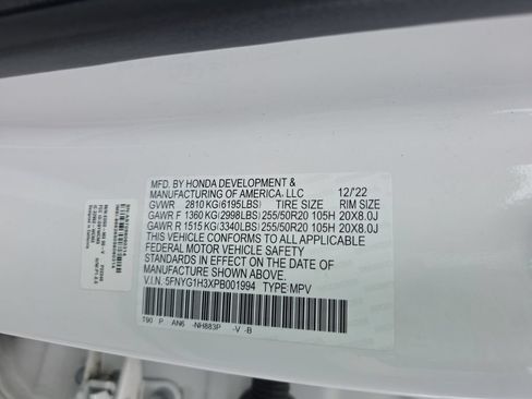 Certified 2023 Honda Pilot Sport image 25