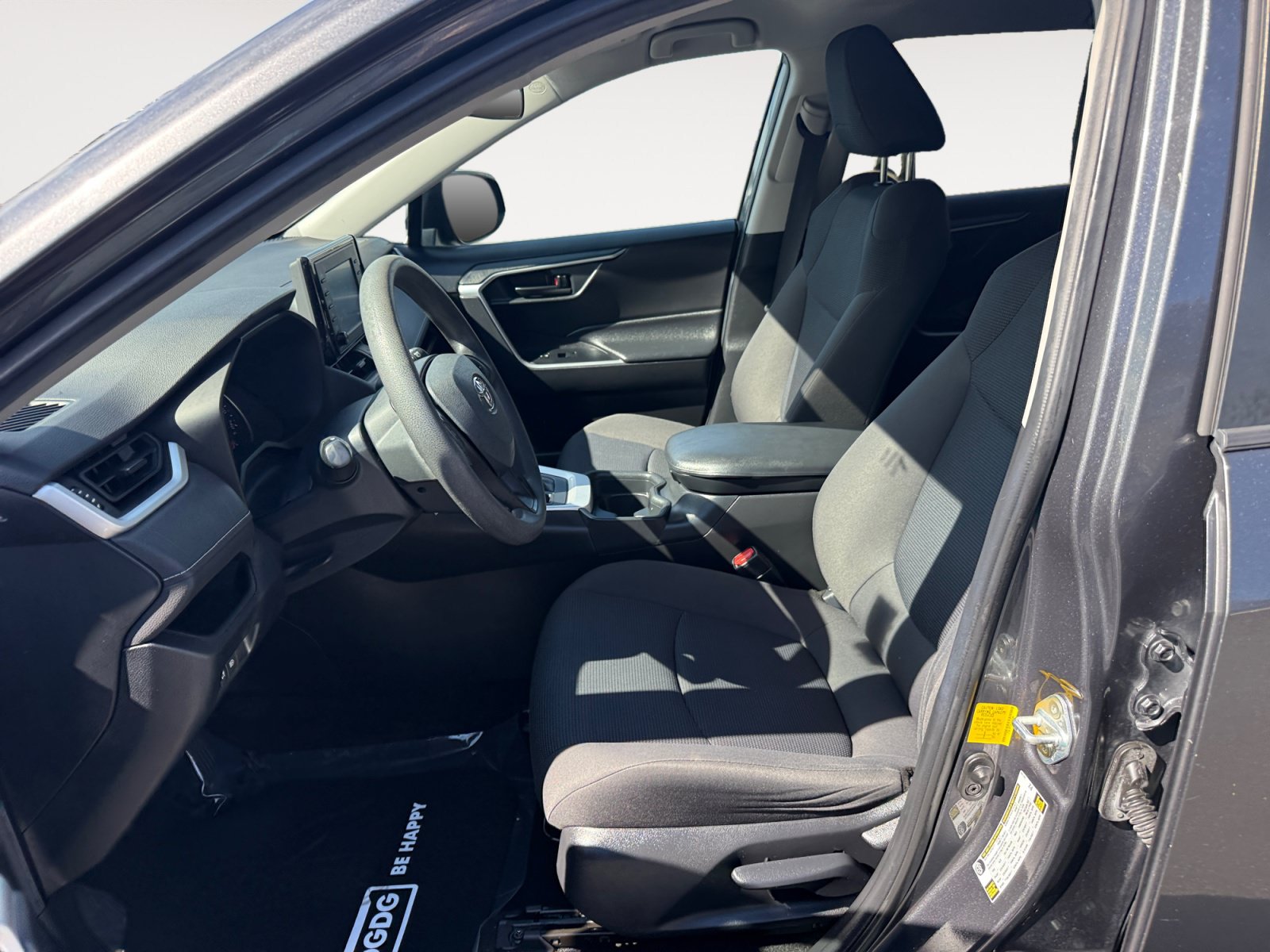 Used 2020 Toyota RAV4 LE w/ All Weather Liner Package FWD image 10