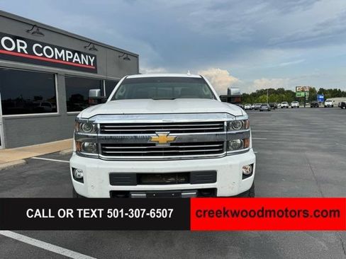 Used 2016 Chevrolet Silverado 2500 High Country w/ Duramax Plus Package AWD/4WD image 15