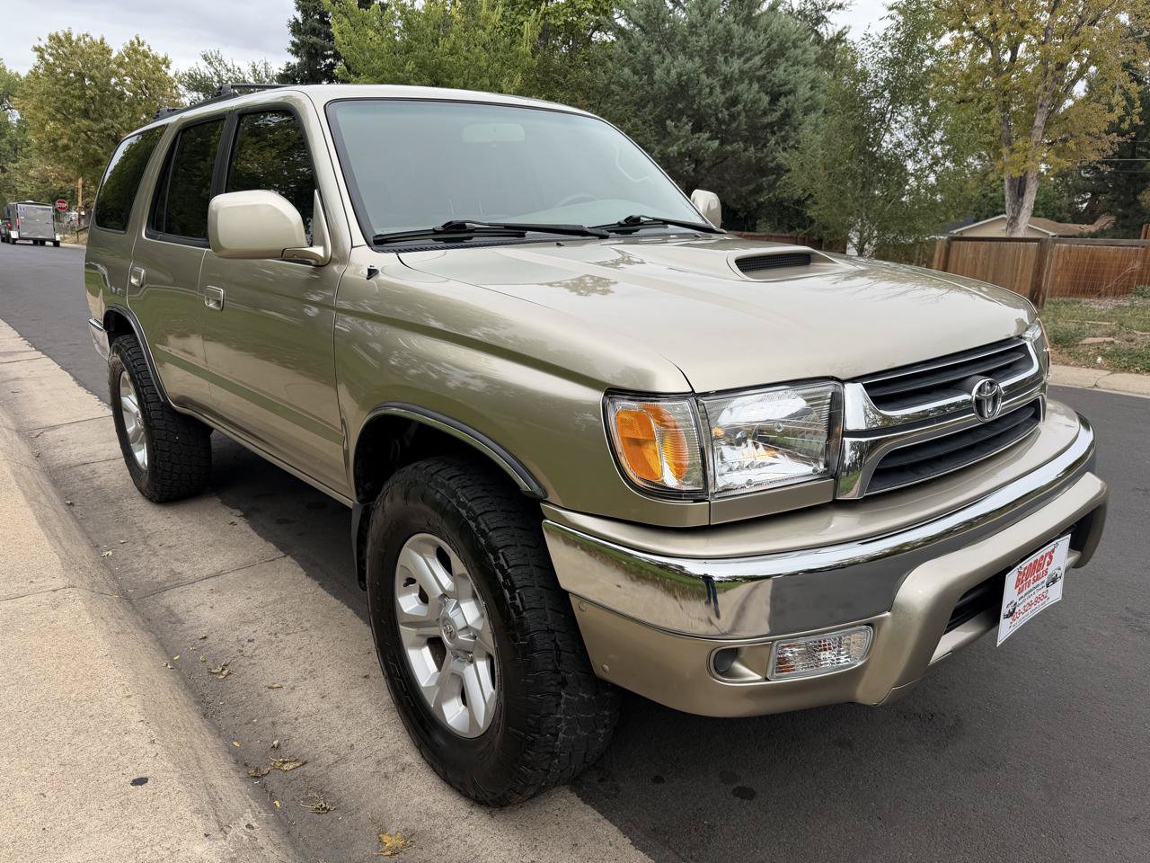 Used 2001 Toyota 4Runner SR5 AWD/4WD image 7
