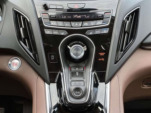 Used 2025 Acura RDX SH-AWD w/ Advance Package image 19