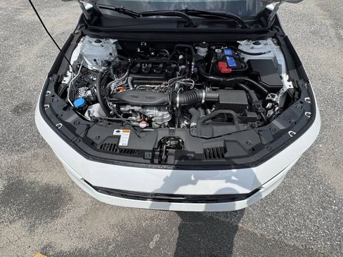Used 2025 Honda Accord SE image 61