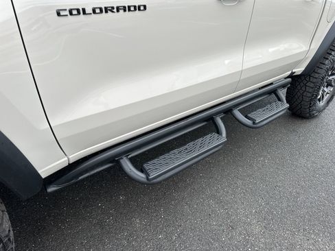 New 2026 Chevrolet Colorado ZR2 AWD/4WD image 10