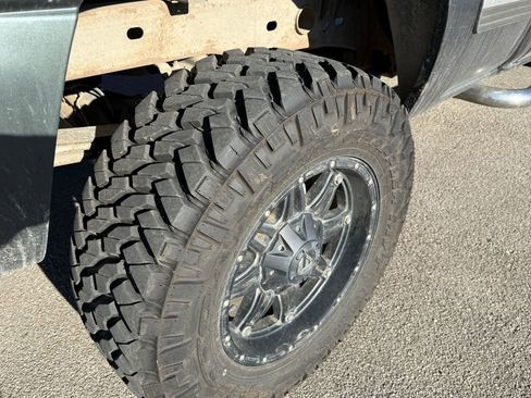 Used 2002 Chevrolet Silverado 1500 LT w/ Off-Road Pkg image 4