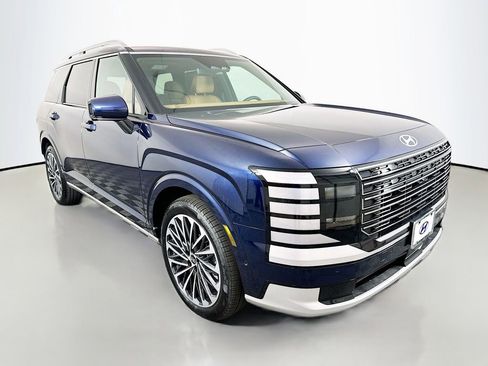 New 2026 Hyundai Palisade Calligraphy FWD image 3