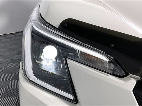 Used 2024 Subaru Forester Sport AWD/4WD image 28