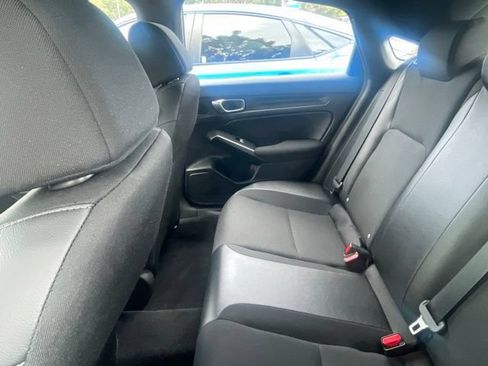 Used 2025 Honda Civic Sport image 6