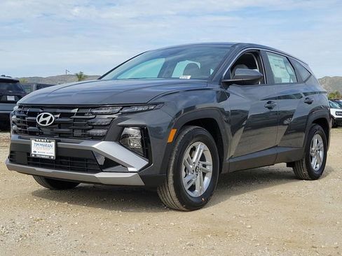 New 2026 Hyundai Tucson SE image 5