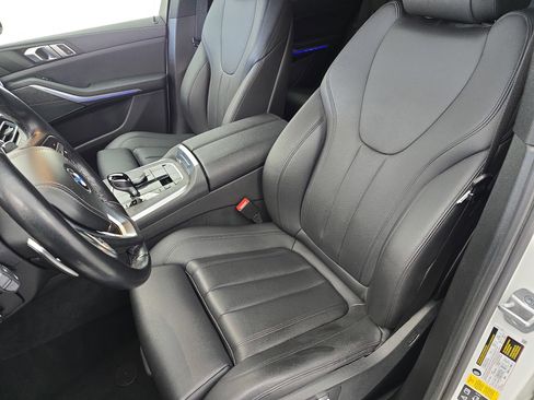 Used 2022 BMW X5 xDrive40i w/ Climate Comfort Package image 15
