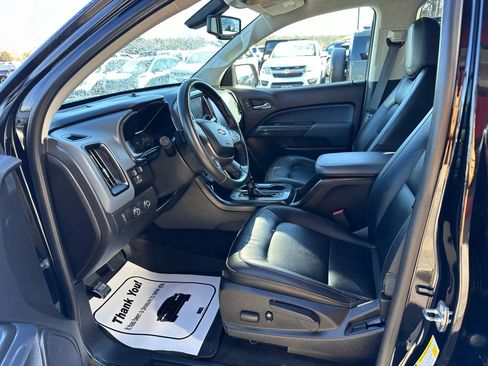 Used 2018 Chevrolet Colorado Z71 w/ LPO, Premium Interior Package image 5