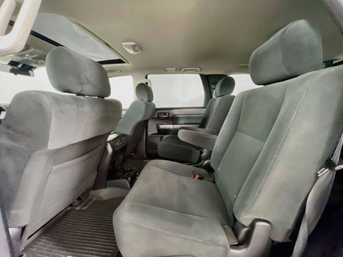 Used 2022 Toyota Sequoia TRD Sport AWD/4WD image 25