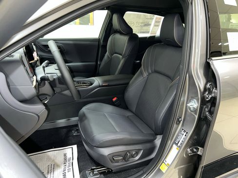 New 2026 Toyota Crown Limited w/ Advanced Technology Package image 14