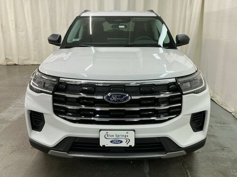 New 2026 Ford Explorer Active AWD/4WD image 10