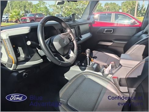 Used 2022 Ford Bronco Badlands AWD/4WD image 2