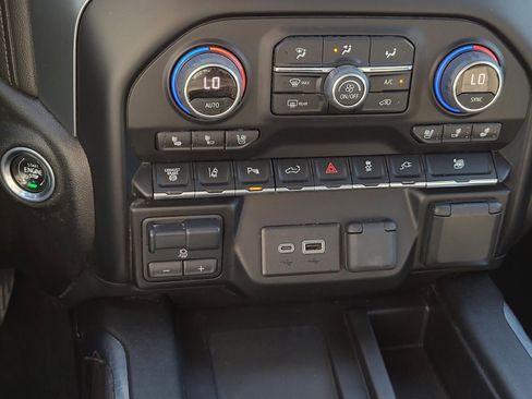 Used 2022 Chevrolet Silverado 3500 LTZ w/ LTZ Plus Package image 21