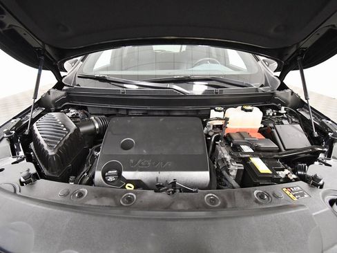 Used 2023 Buick Enclave Essence w/ Sport Touring Edition image 12