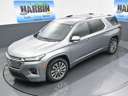 Used 2023 Chevrolet Traverse Premier image 27