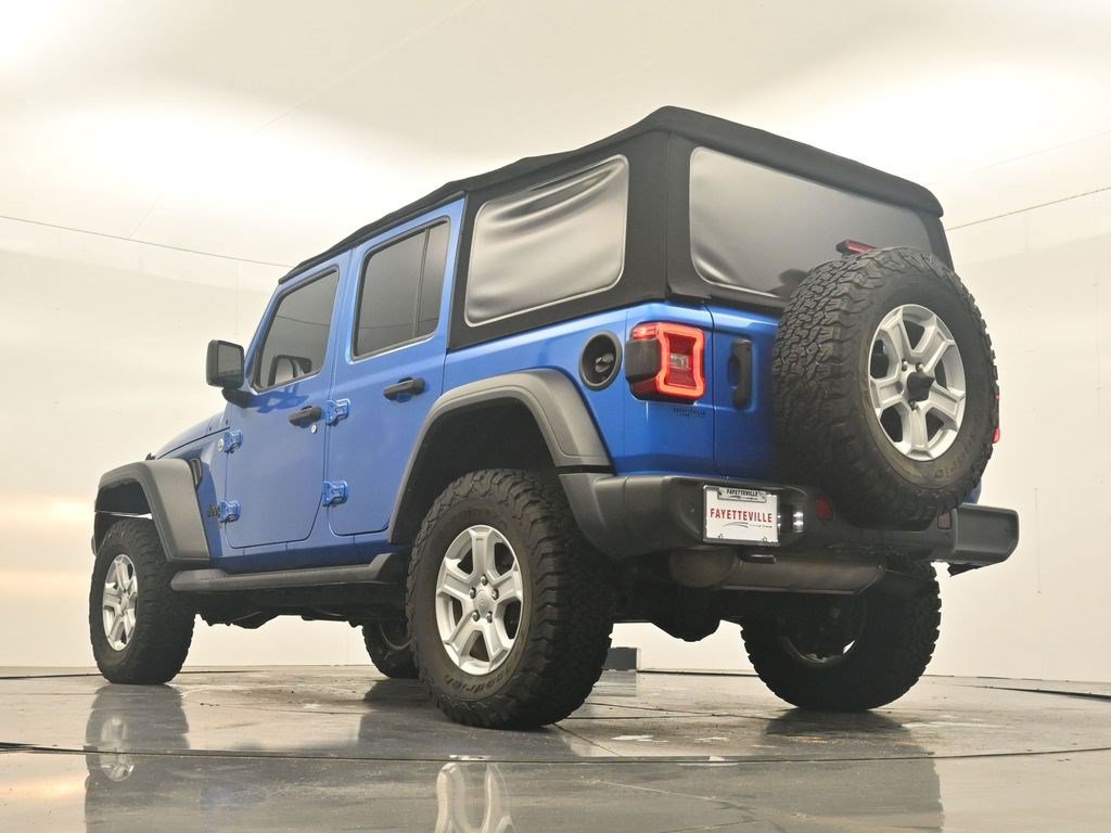 Used 2021 Jeep Wrangler Unlimited Sport AWD/4WD image 31