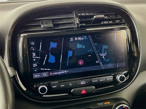 Used 2023 Kia Soul EX image 18